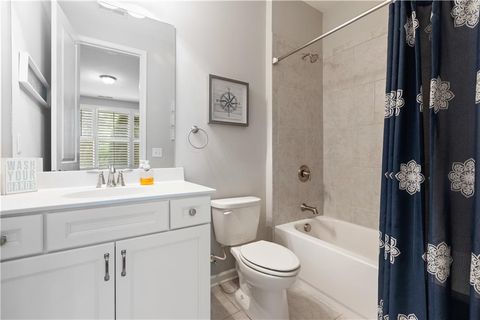 Townhouse in Roswell GA 10200 Windalier Way 34.jpg