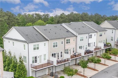 Townhouse in Roswell GA 10200 Windalier Way 5.jpg