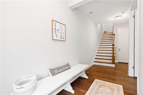 Townhouse in Roswell GA 10200 Windalier Way 35.jpg