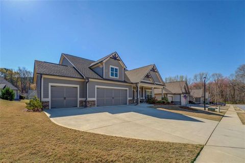 Single Family Residence in Monroe GA 290 Club Drive 1.jpg