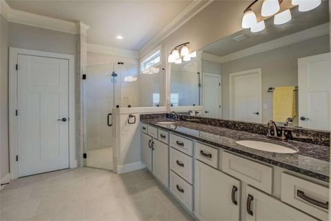 Single Family Residence in Monroe GA 290 Club Drive 19.jpg