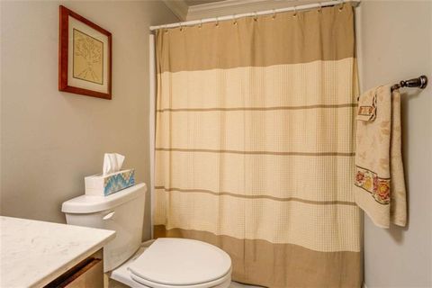 Single Family Residence in Monroe GA 290 Club Drive 28.jpg