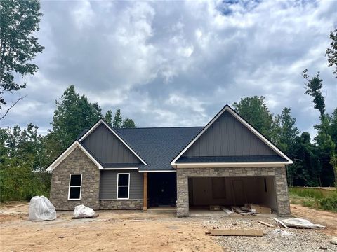 Single Family Residence in Good Hope GA 230 Good Hope Preserve.jpg