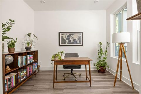 Townhouse in Atlanta GA 1788 Peach Blossom Lane 8.jpg