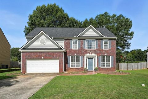 Single Family Residence in Austell GA 2473 Greenside Court.jpg
