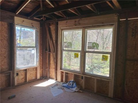 Single Family Residence in Atlanta GA 110 Dahlia Avenue 13.jpg