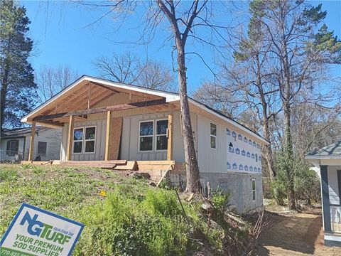 Single Family Residence in Atlanta GA 110 Dahlia Avenue.jpg