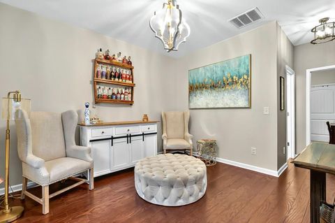 Single Family Residence in Cumming GA 3975 Silverthorn Trace 9.jpg