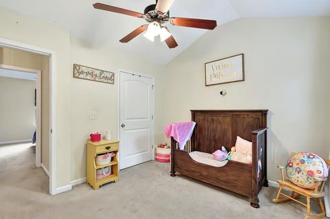 Single Family Residence in Cumming GA 3975 Silverthorn Trace 35.jpg