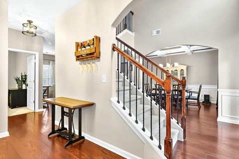 Single Family Residence in Cumming GA 3975 Silverthorn Trace 11.jpg