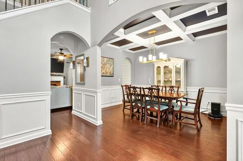 Single Family Residence in Cumming GA 3975 Silverthorn Trace 6.jpg