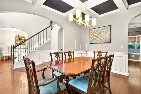 Single Family Residence in Cumming GA 3975 Silverthorn Trace 8.jpg
