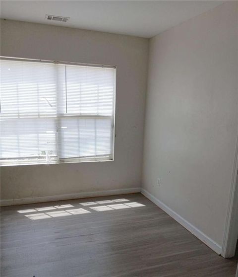 Townhouse in Monroe GA 926 Old Mill Pt #F 8.jpg