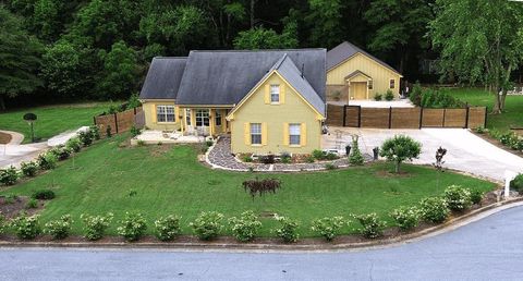 Single Family Residence in Grayson GA 128 Graybrook Court.jpg