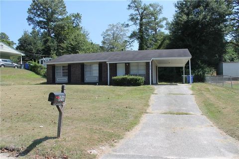 Single Family Residence in Columbus GA 6916 Bradshaw Drive.jpg