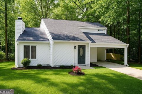Single Family Residence in Woodstock GA 215 Carmichael Road.jpg