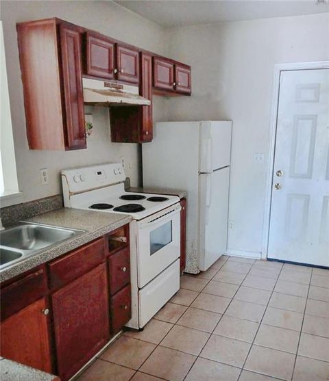 Townhouse in Monroe GA 926 Old Mill Pt #C 7.jpg