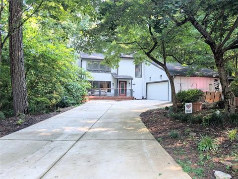 Single Family Residence in Roswell GA 4290 Inverness Court.jpg
