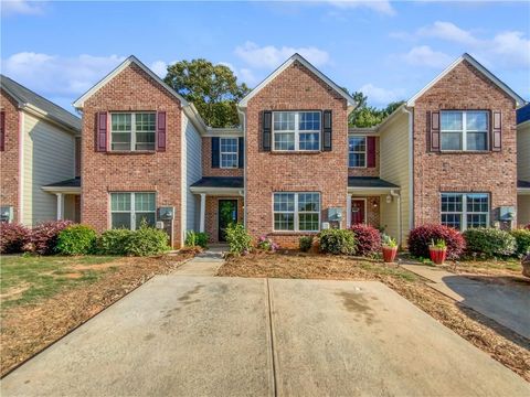 Townhouse in Rex GA 3583 Rock Ridge Drive.jpg