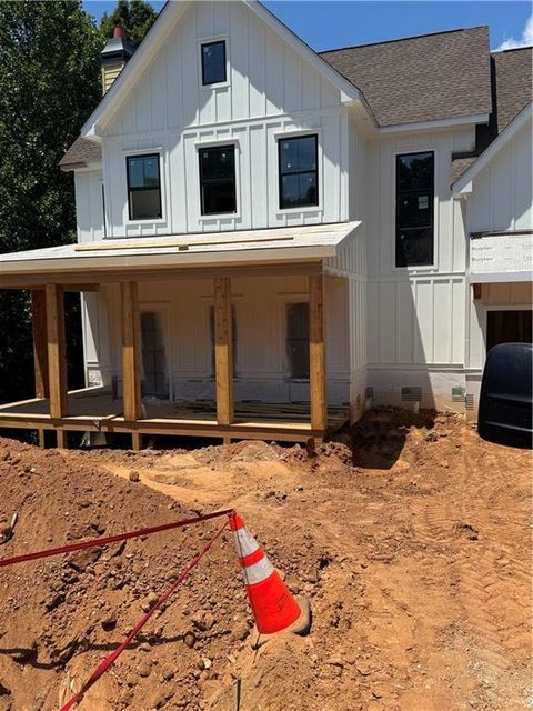Single Family Residence in Woodstock GA 416 Ballymore Pass.jpg