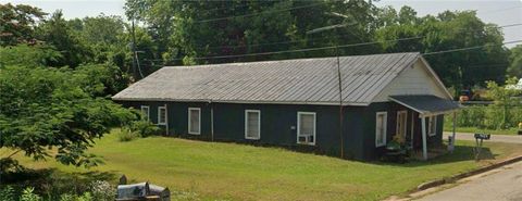 Duplex in Dawson GA 904 Ash Street.jpg