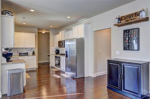 Single Family Residence in Monroe GA 1817 HIGHLAND CREEK Drive 7.jpg