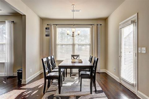 Single Family Residence in Monroe GA 1817 HIGHLAND CREEK Drive 9.jpg