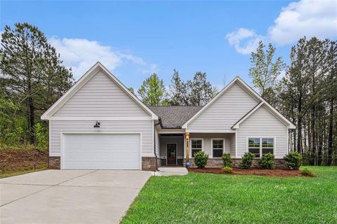 Single Family Residence in Villa Rica GA 1195 AWENASA Drive.jpg