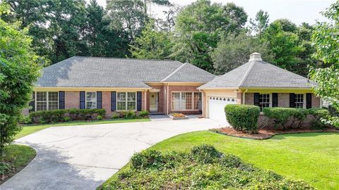 Single Family Residence in Atlanta GA 1758 N Springs Drive.jpg