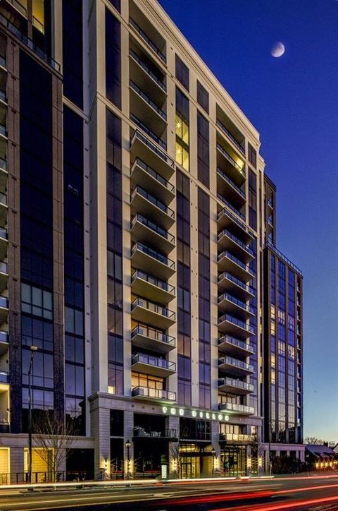Condominium in Atlanta GA 2425 Peachtree Road #1505.jpg