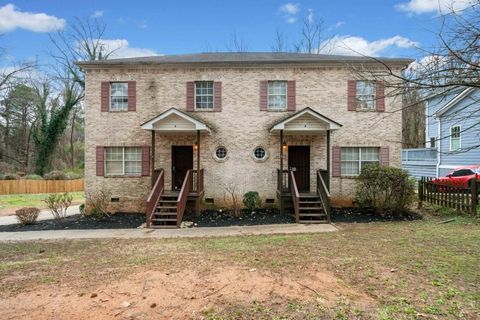 Duplex in Atlanta GA 1876 Joseph E Boone Boulevard.jpg
