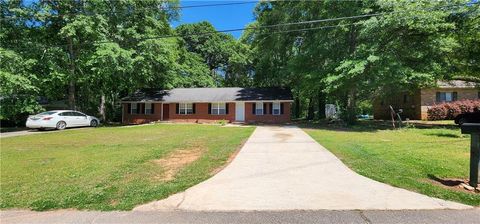 Single Family Residence in Athens GA 144 Sycamore Lane.jpg