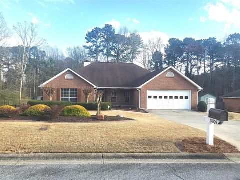 Single Family Residence in Buford GA 3309 Saddlegate Court.jpg