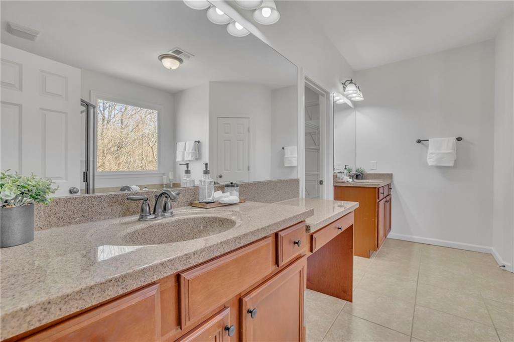Single Family Residence in Cumming GA 4050 Preserve Crossing Lane 23.jpg