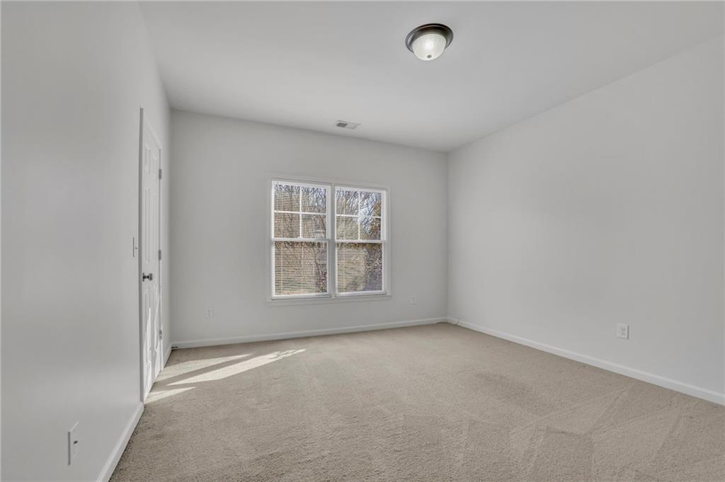 Single Family Residence in Cumming GA 4050 Preserve Crossing Lane 29.jpg