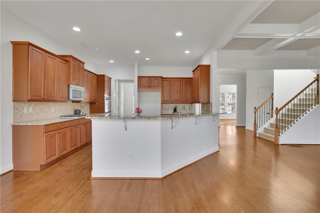 Single Family Residence in Cumming GA 4050 Preserve Crossing Lane 15.jpg