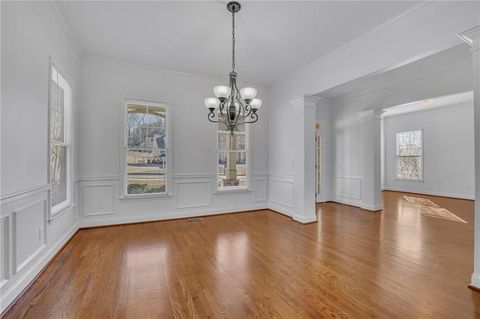 Single Family Residence in Cumming GA 4050 Preserve Crossing Lane 4.jpg
