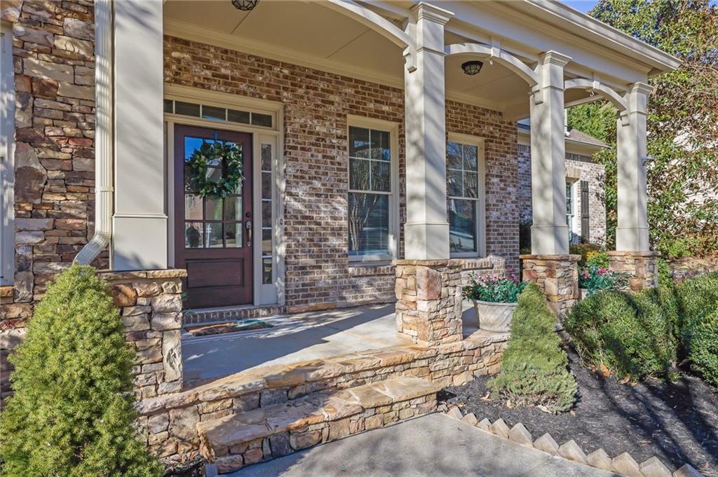 Single Family Residence in Cumming GA 4050 Preserve Crossing Lane 1.jpg
