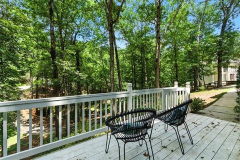 Single Family Residence in Roswell GA 510 Watergate Court 22.jpg