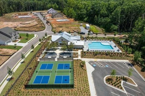 Single Family Residence in Cumming GA 5330 Memento Trace Trce.jpg