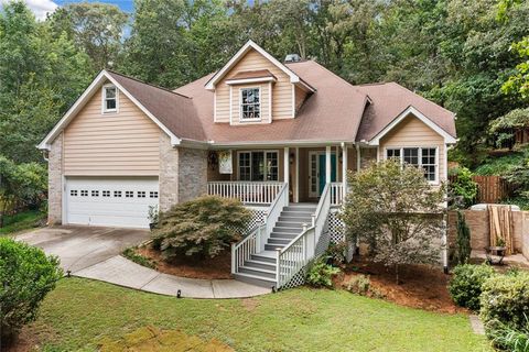 Single Family Residence in Cumming GA 3000 Chamonix Drive.jpg