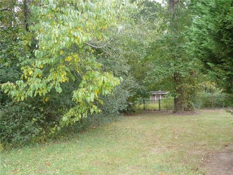 Single Family Residence in Acworth GA Lot 18 NW Wade Green Road.jpg