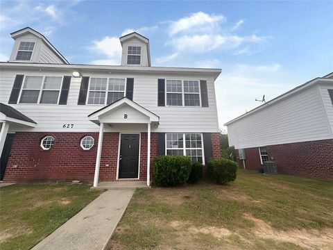 Townhouse in Monroe GA 627 Mill Stone Bluff #B.jpg