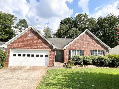 Single Family Residence in Duluth GA 3070 Bugle Drive.jpg