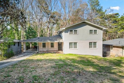 Single Family Residence in Atlanta GA 2717 Hedgewood Drive.jpg