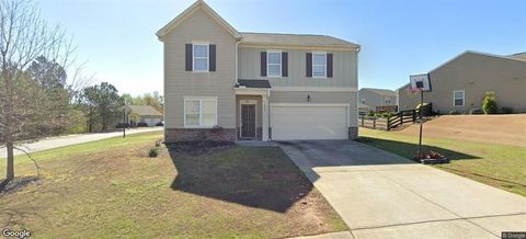 Single Family Residence in Cumming GA 4505 CHANDLER Drive.jpg