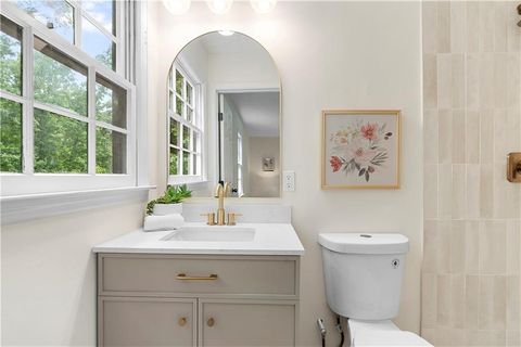 Single Family Residence in Canton GA 160 Pine Grove Drive 16.jpg