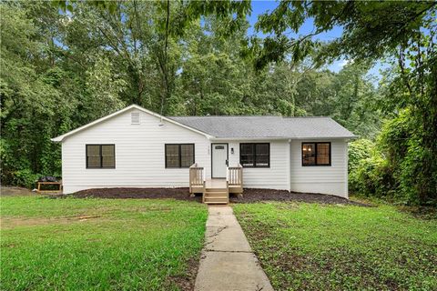 Single Family Residence in Canton GA 160 Pine Grove Drive.jpg