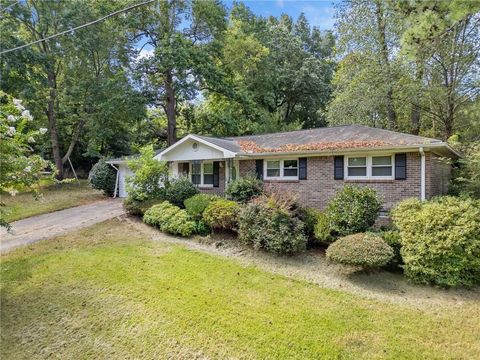 Single Family Residence in Douglasville GA 3300 Stoney Drive.jpg