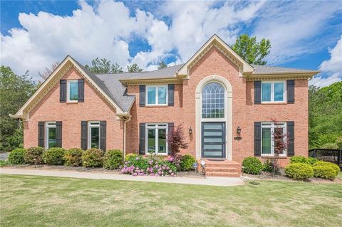 Single Family Residence in Alpharetta GA 10610 Kingsmark Trail.jpg